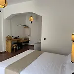 Armeno 4* Marathiász