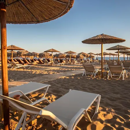 Lägenhetshotell Armeno 4*