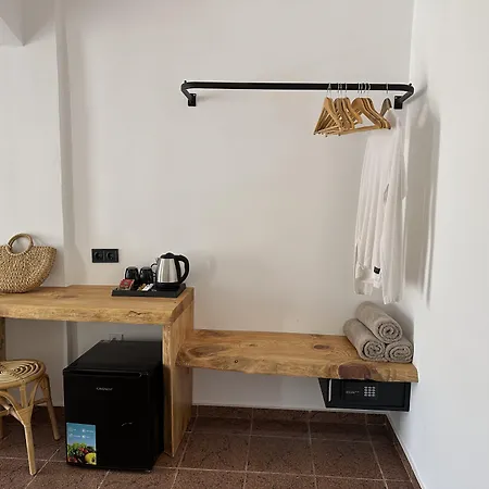 Armeno Lägenhetshotell 4*