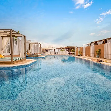 Hotel apartamentowy Armeno