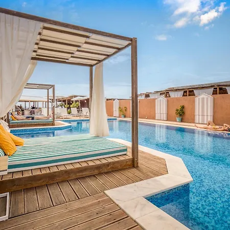 Armeno 4* Marathias