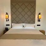 Armeno 公寓式酒店 4*