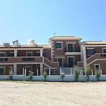 Armeno 公寓式酒店 4*