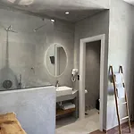 公寓式酒店 Armeno 4*