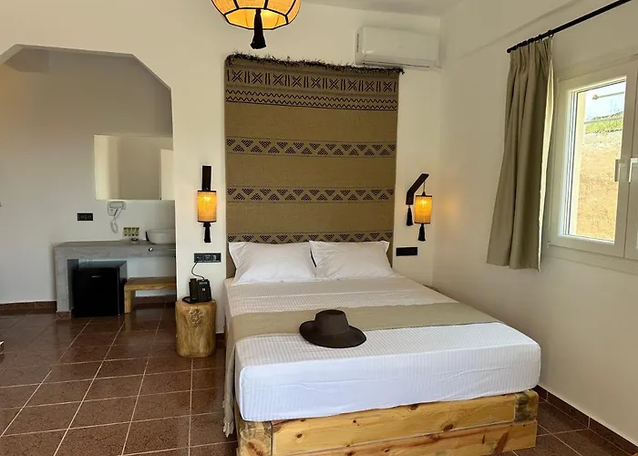 Aparthotel Armeno 4*
