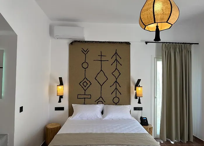 Armeno Aparthotel Marathias